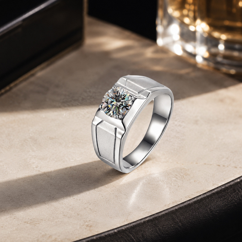人気商品のS925スターリングシルバー製リング。幅広のデザイ - Moissanite Engagement Ring 1 Carat のレビューと価格