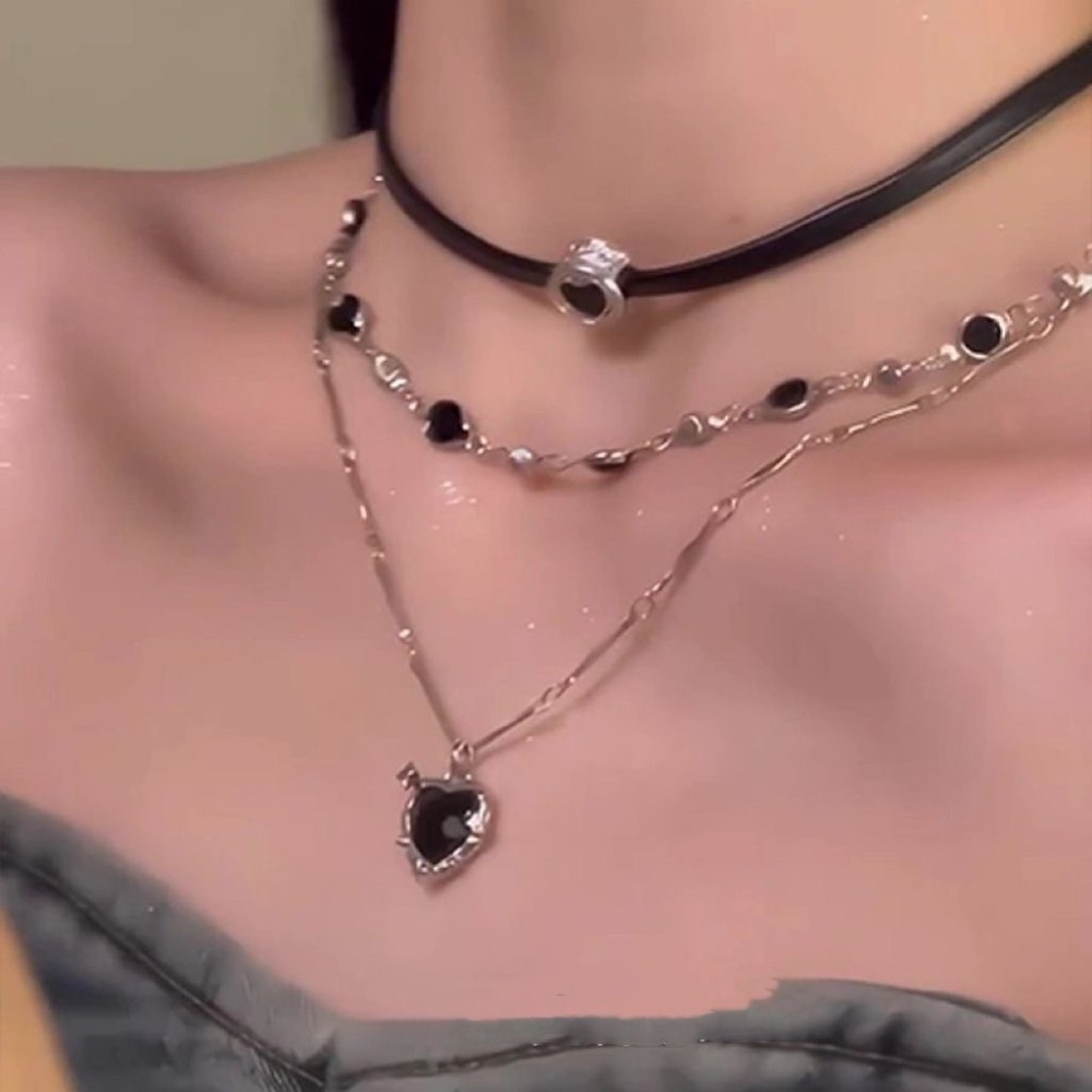 Y2K ゴシックラブハートペンダントネックレス女性のための多 - Layered Pendant Necklace Aesthetic のレビューと価格
