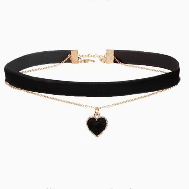 ロマンチックな二重層チョーカーネックレスレッドベルベットハー - Layered Pendant Necklace Aesthetic のレビューと価格