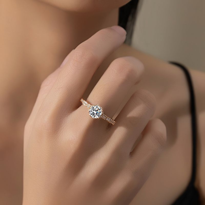 ホリデーギフト 四爪ブーケリング 1カラット 女性用 モアサ - Moissanite Engagement Ring 1 Carat のレビューと価格