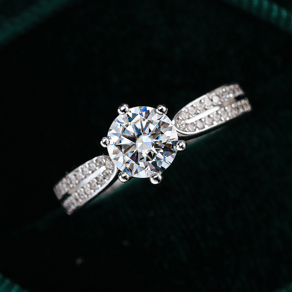 0.5/1/2/3カラット クラシック6爪モアッサナイト婚約 - Moissanite Engagement Ring 1 Carat のレビューと価格