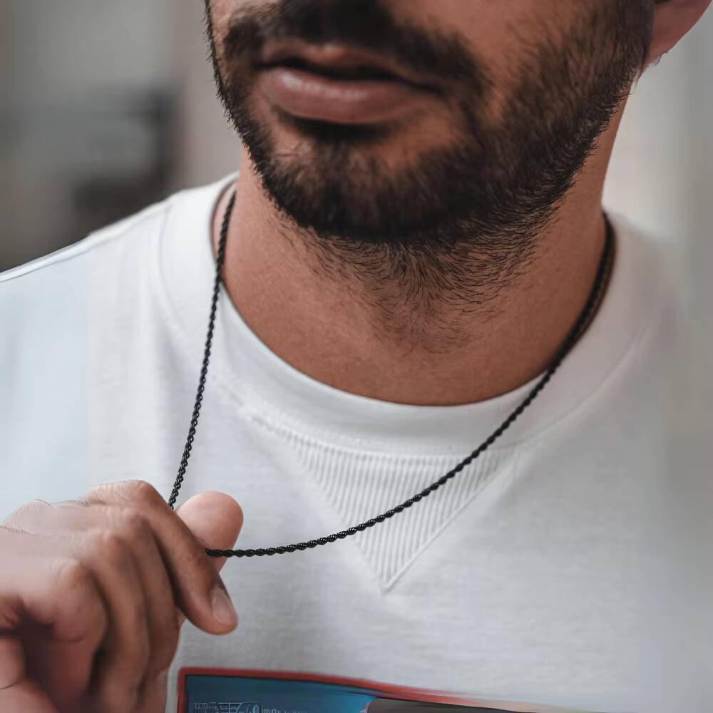 男性用の長いステンレス鋼のネックレス,ミニマリストのツイスト - Cuban Link Chain 12Mm のレビューと価格